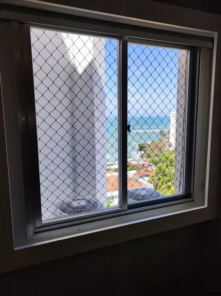 Rede de proteção para janela